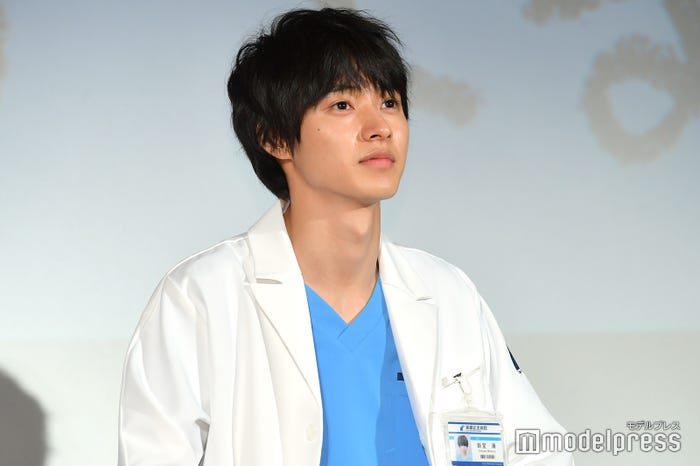 山崎賢人 (C)モデルプレス