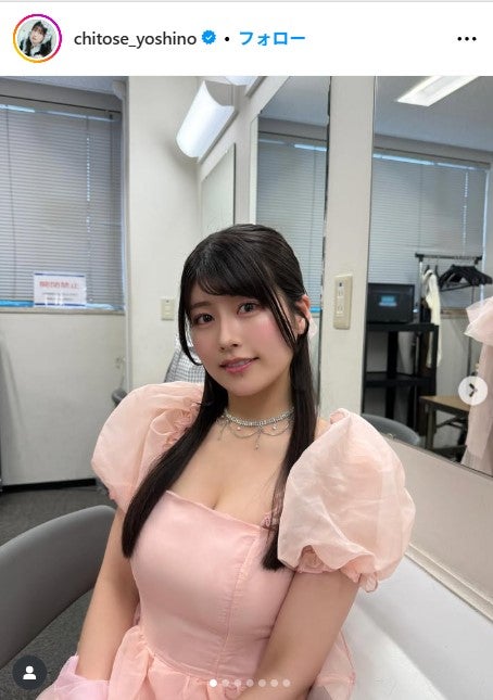 ちとせよしの、ランジェリー姿でベッド横たわる大胆ショット「スタイル良すぎ」「すごい」