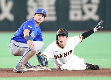 巨人 浦田が1試合で2度リクエストの対象に 初回初球で四球がファウルに 四回にはセーフ判定覆らずスタンド大歓声