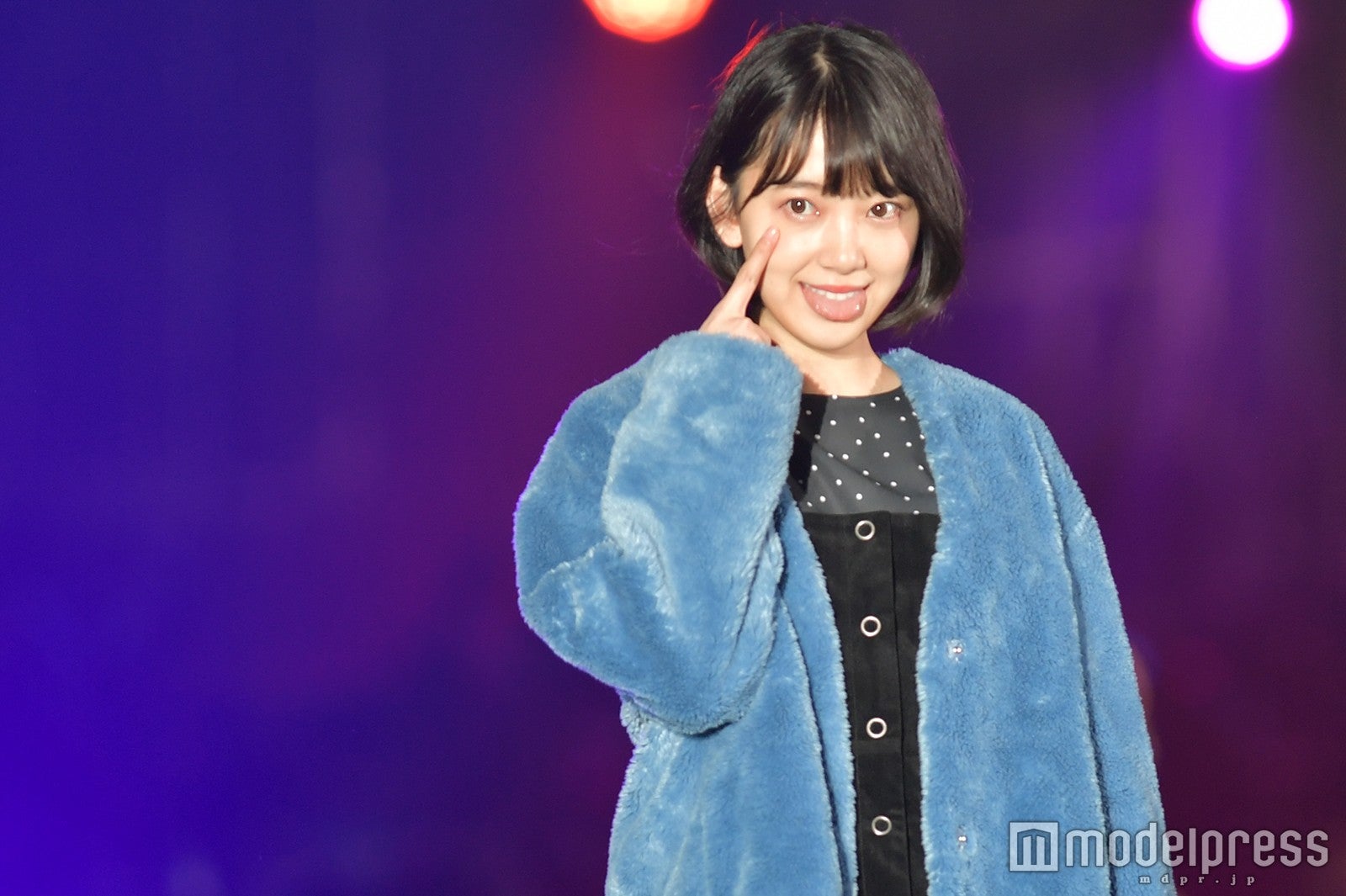 乃木坂46堀未央奈、“あっかんべー”が反則級の可愛さ＜TGC北九州2017＞