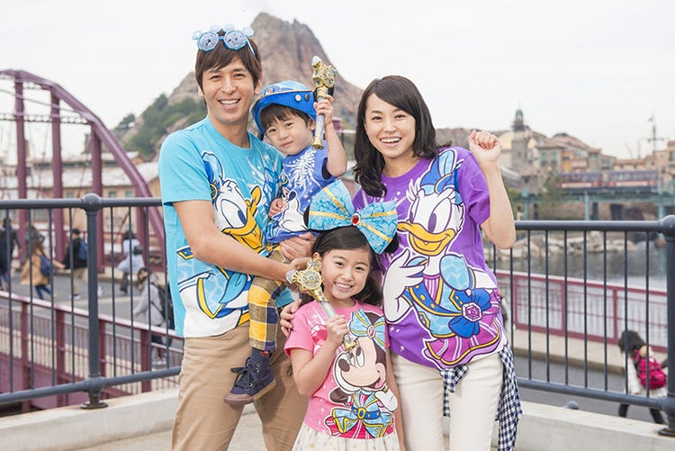 画像10 24 ディズニーシー 15周年イベントに新花火 グリーティング お祝いムードのグッズ メニューもズラリ モデルプレス