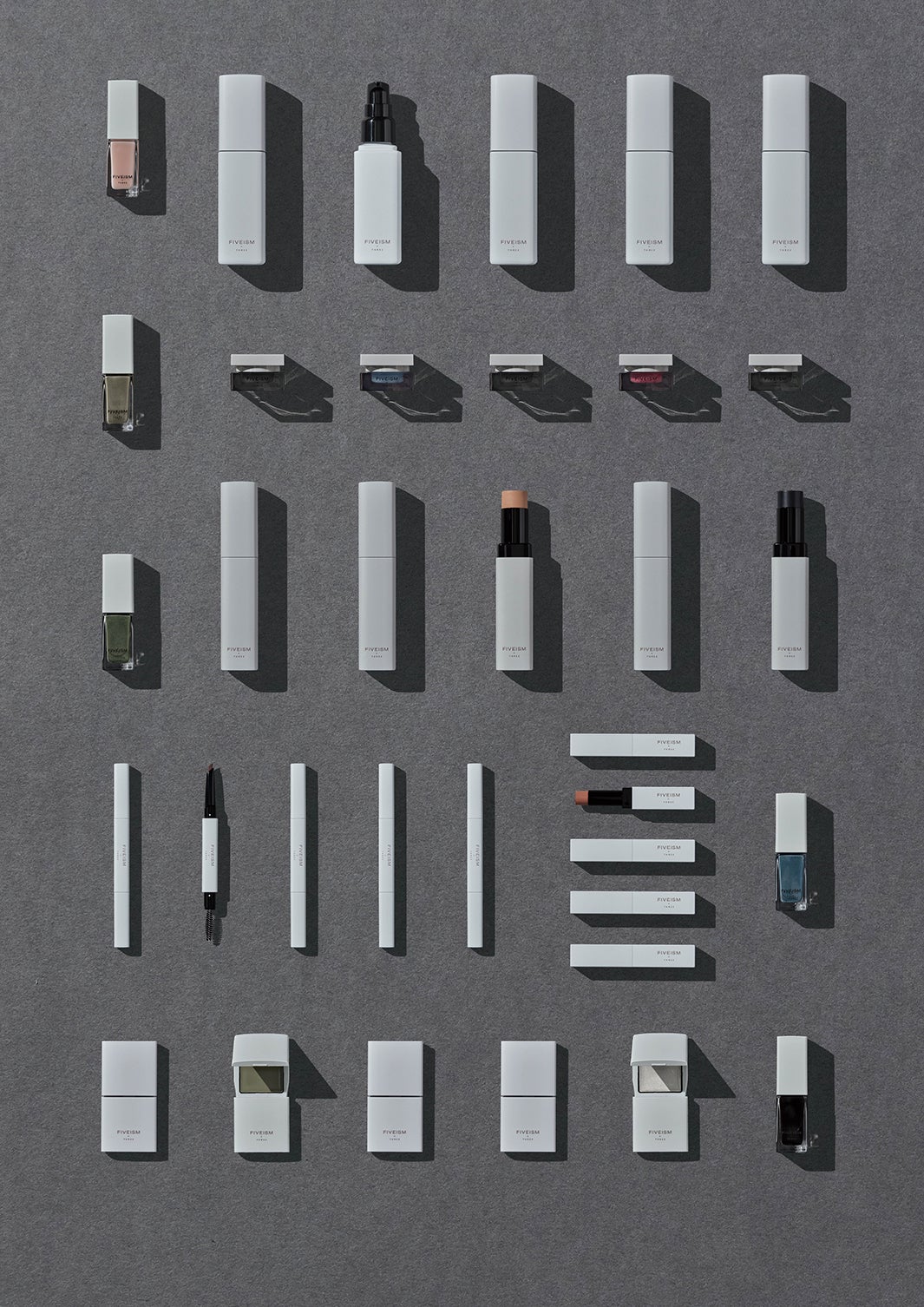 FIVEISM × THREE／画像提供：THREE