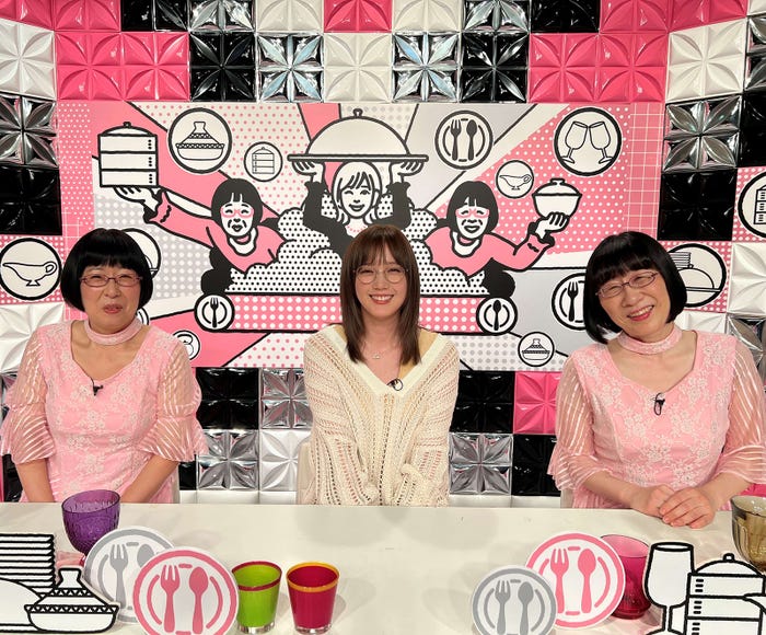 木村美穂、本田翼、渡辺江里子(C)テレビ朝日