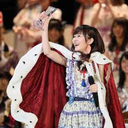 「第8回AKB48選抜総選挙」にてHKT48指原莉乃、史上初の“女王”連覇を達成（C）AKS