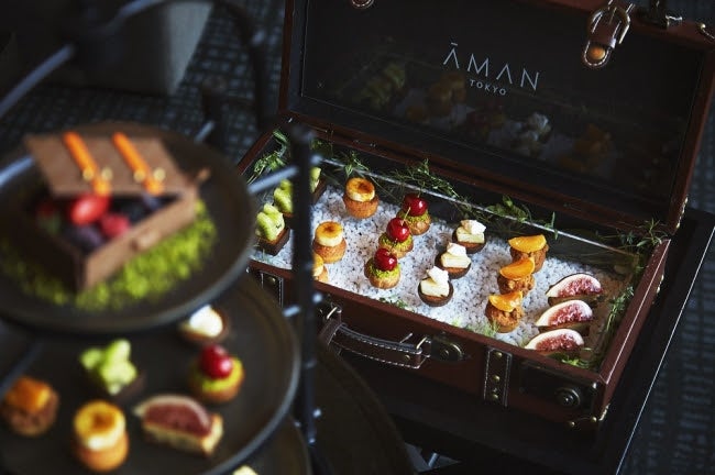 ブラック アフタヌーンティー／画像提供：アマン東京