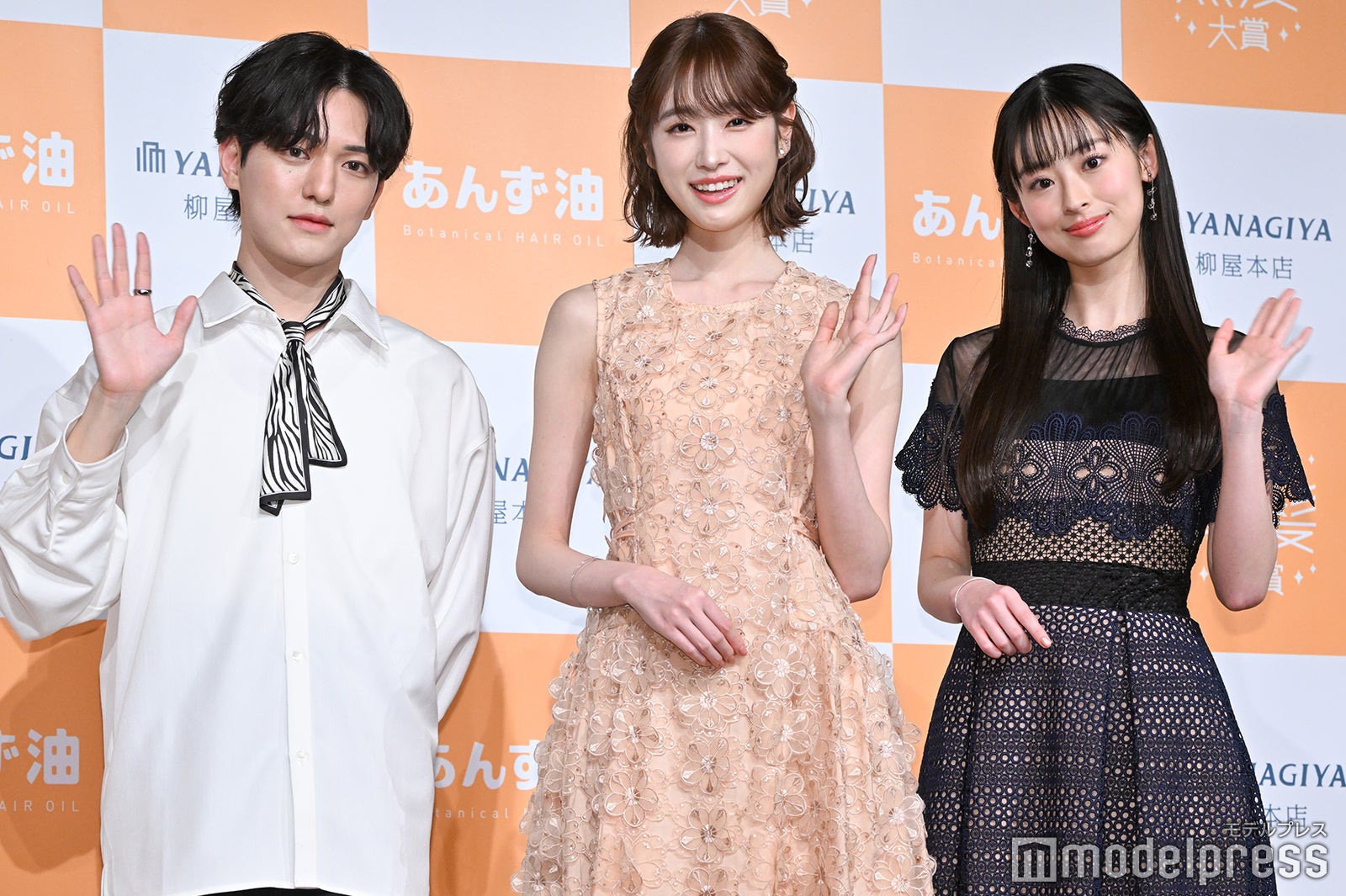 近藤耀司、高橋ひかる、井本彩花（C）モデルプレス