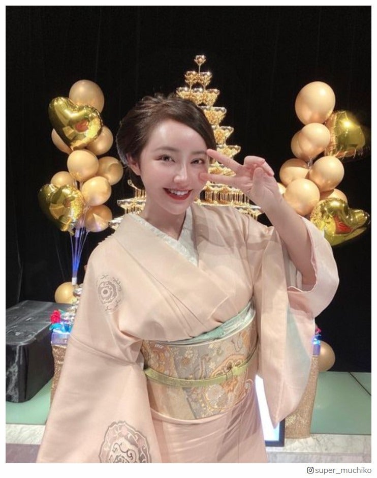 てんちむ、ホステス卒業を報告「すごく楽しい時間でした」