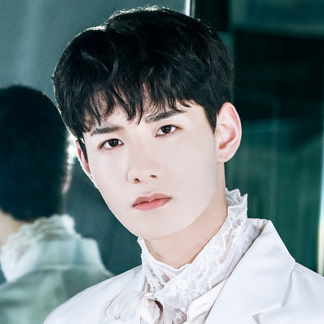 佐藤景瑚（C）LAPONE ENTERTAINMENT