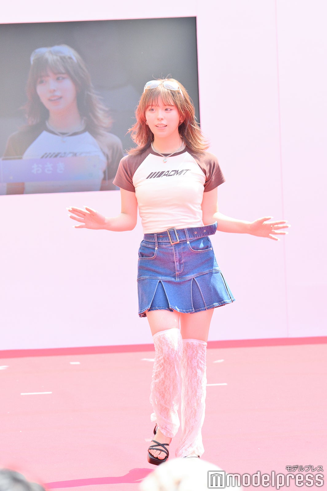 （C）モデルプレス