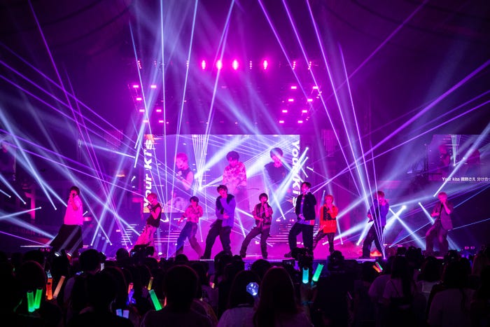 超特急「EBiDAN THE LIVE CRUISE 2024」BLUE ISLAND(C)米山三郎/ウチダアキヤ