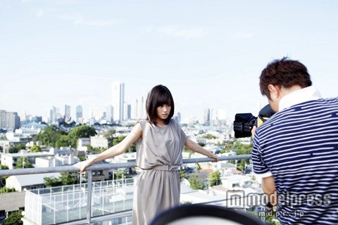 前田敦子メイキングカット