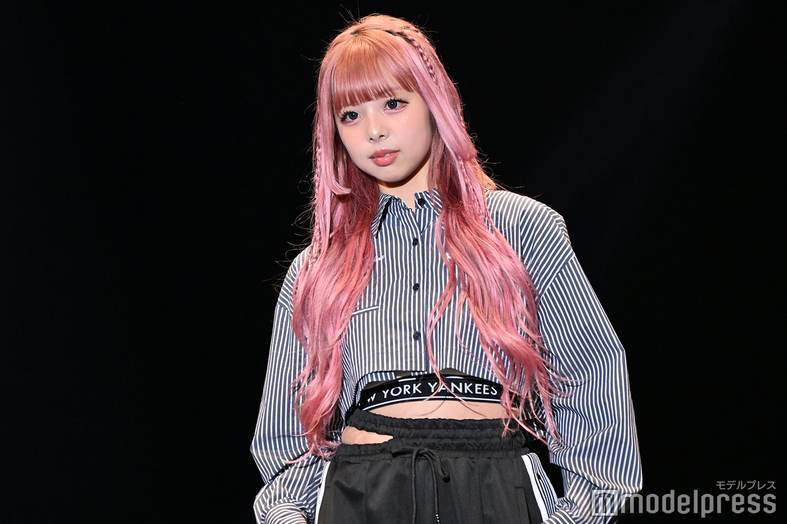 （C）モデルプレス