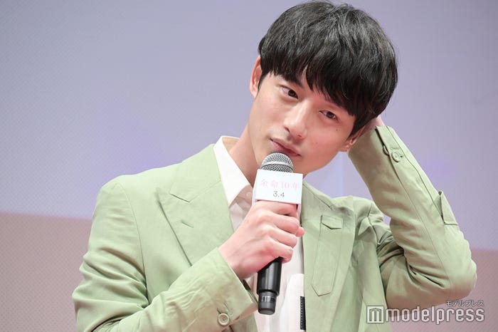 坂口健太郎(C)モデルプレス