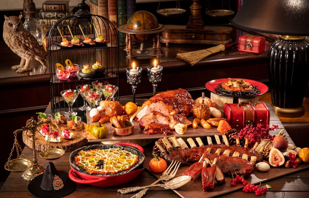 「魔法使いの学校」スイーツ＆ランチビュッフェ／画像提供：ヒルトン東京