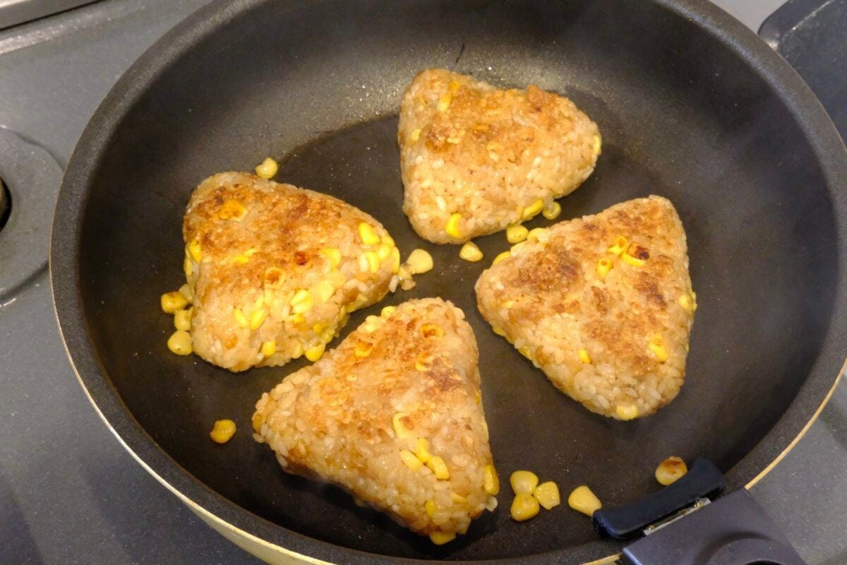 JA全農 焼きとうもろこしのバター醤油おにぎり