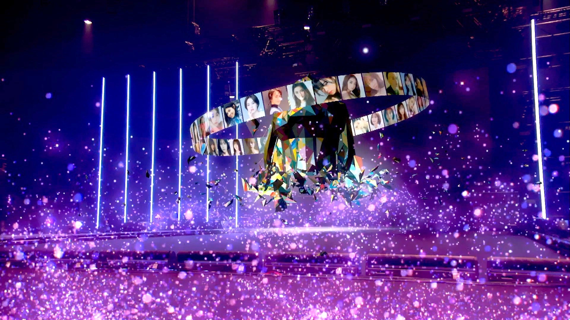 オープニングの模様（C）マイナビ 東京ガールズコレクション 2021 AUTUMN／WINTER