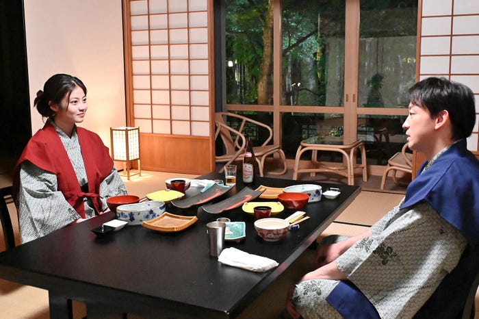 今田美桜、山本耕史「花咲舞が黙ってない」第5話より(C)日本テレビ