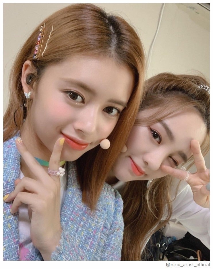 NiziUリマ＆リオ、“モッパン動画”公開に「何回でも見られる」「食べる量にビックリ」の声