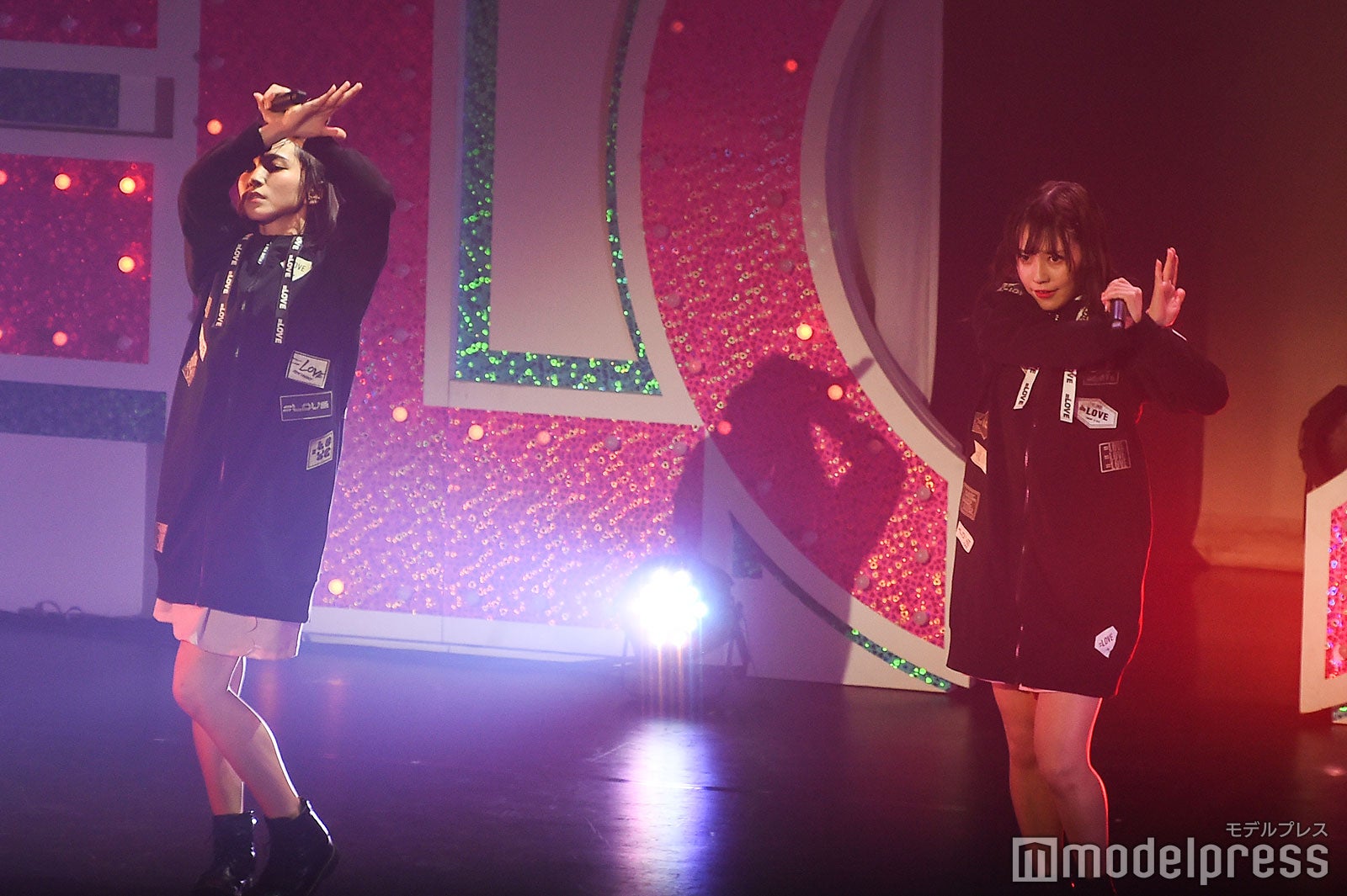 野口衣織、諸橋沙夏／＝LOVEファーストツアー「今、この船に乗れ！」東京公演 （C）モデルプレス