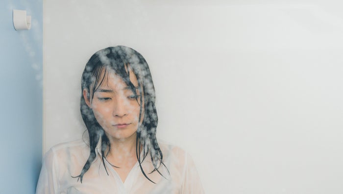 ツラすぎる失恋から 私はこうやって立ち直った 恋を忘れるのに効く方法 モデルプレス ツラすぎる失恋から 私はこうやって立ち直った 恋を忘れるのに効く方法 モデルプレス