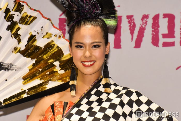 阿部桃子 (C)モデルプレス