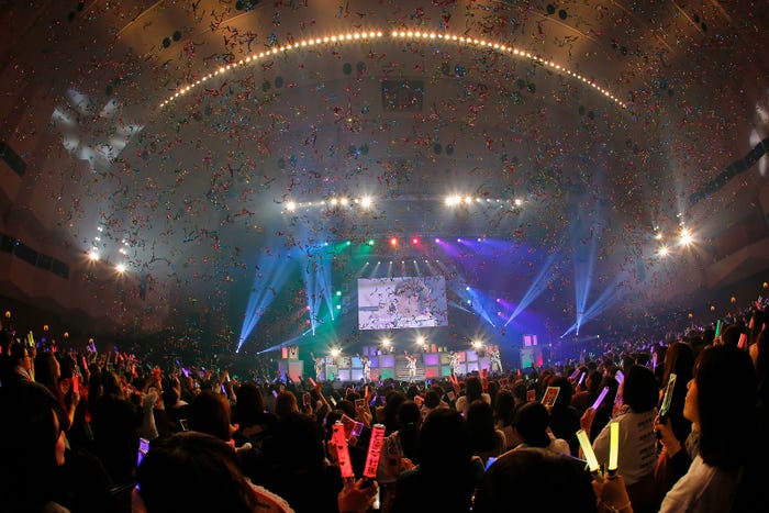 DearDream 1st LIVE TOUR 2018「ユメノコドウ」パシフィコ横浜国立大ホール/写真: Rie Suwaki(MAXPHOTO)