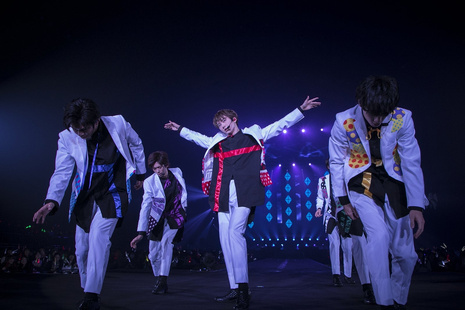 超特急（写真提供：SDR）