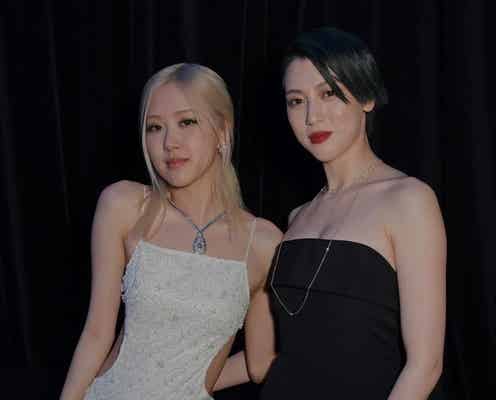 三吉彩花、BLACKPINKロゼとの豪華2ショット公開 美デコルテ際立つブラックドレスでロンドン降臨