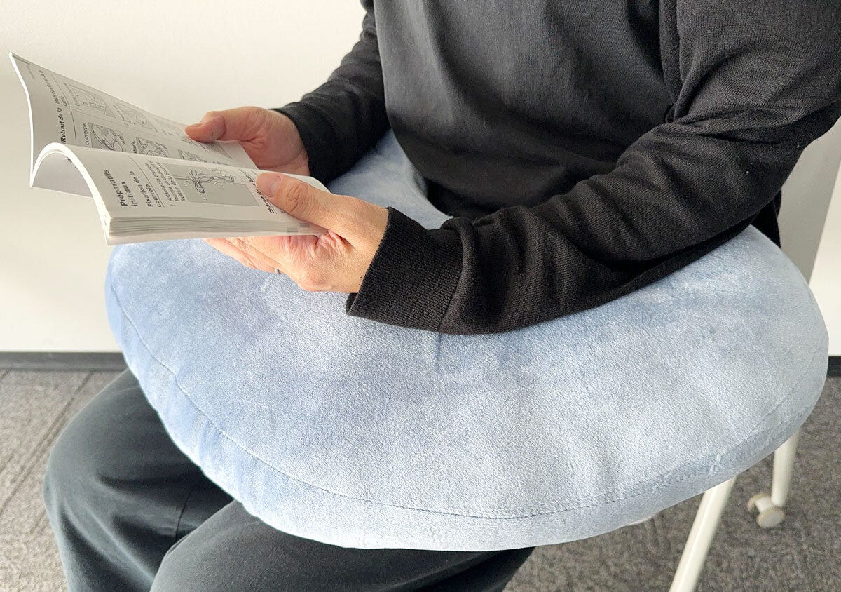 もちもちクッション(アームレスト) 読書時 もちもちクッション(アームレスト) 読書時