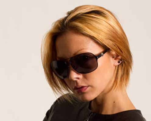 土屋アンナ、「新しい自分を楽しんで!」 こだわりのファッションアイテムを発表