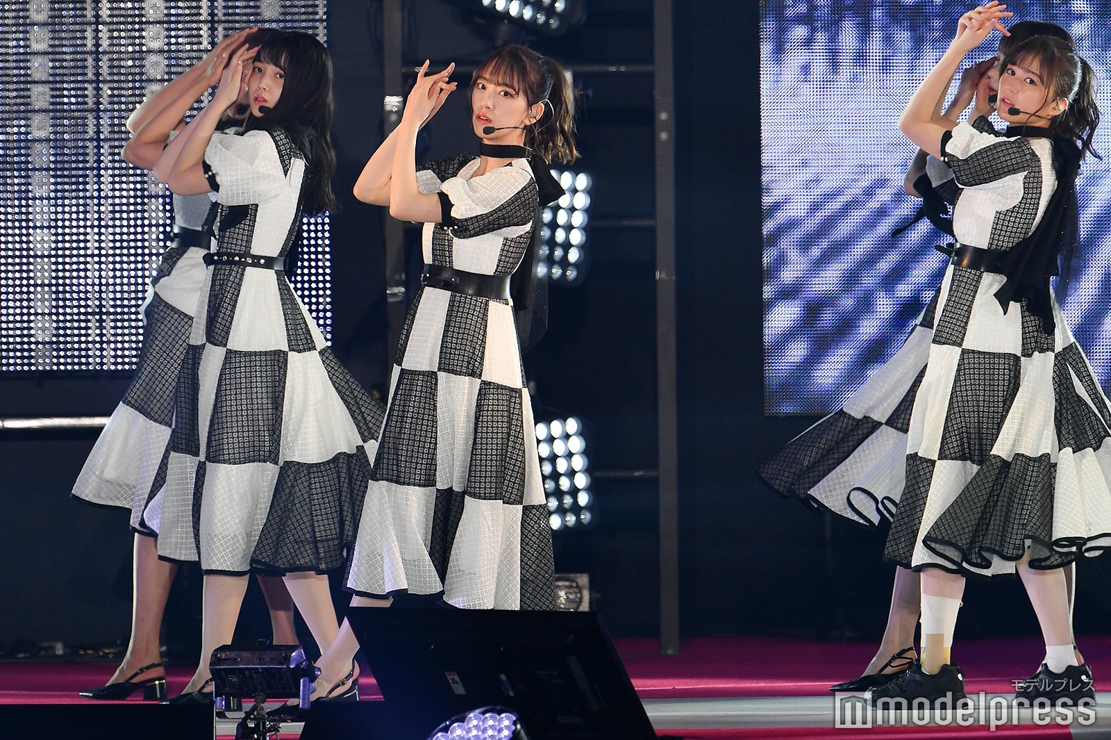 久保史緒里、堀未央奈、生田絵梨花（C）モデルプレス