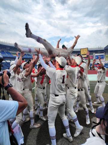 千葉大会決勝 拓大紅陵が涙の24年ぶり夏の甲子園 監督もヒーローも主将も涙の異例光景 逆転3ランの片岡「ベンチでも…謝ってばっかりで」
