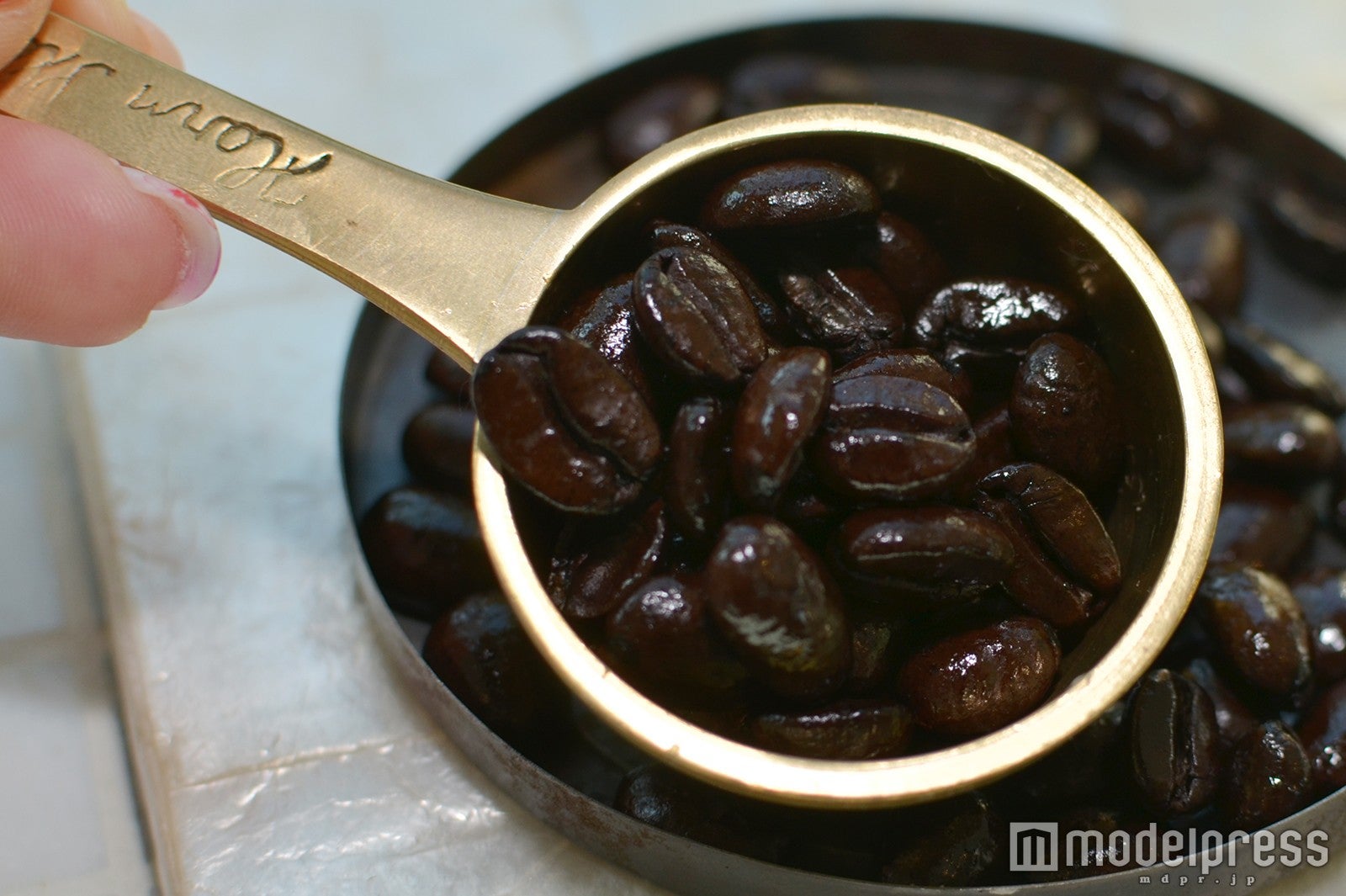 豆に回ったオイルの旨みをミルクへ （C）モデルプレス