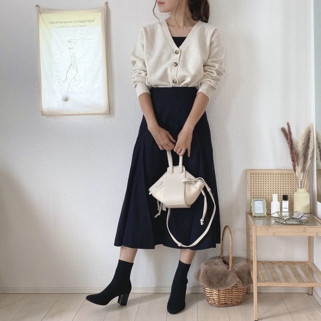 21秋ユニクロカーデはコレ買って正解 お洒落さん大絶賛 名品カーディガン コーデ5選 モデルプレス