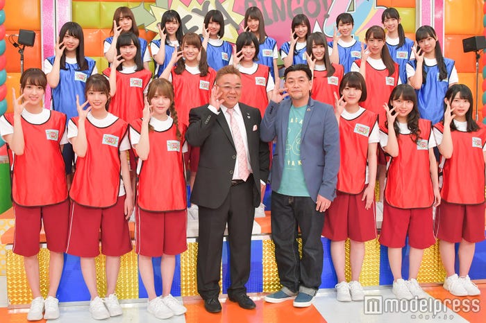 けやき坂46とサンドウィッチマン (C)モデルプレス