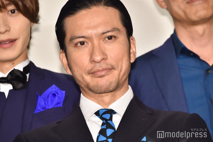 Tokio長瀬智也は アイドルに戻らなくていい 監督からの激励に感動 空飛ぶタイヤ モデルプレス Tokio長瀬智也は アイドルに戻らなくていい 監督からの激励に感動 空飛ぶタイヤ モデルプレス