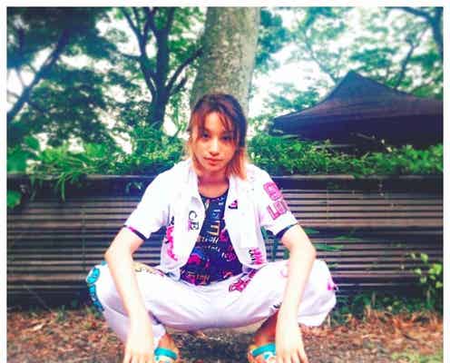 高橋メアリージュンの“ヤンキー風ショット”に「ウシジマくん思い出す」「ハマってる」の声