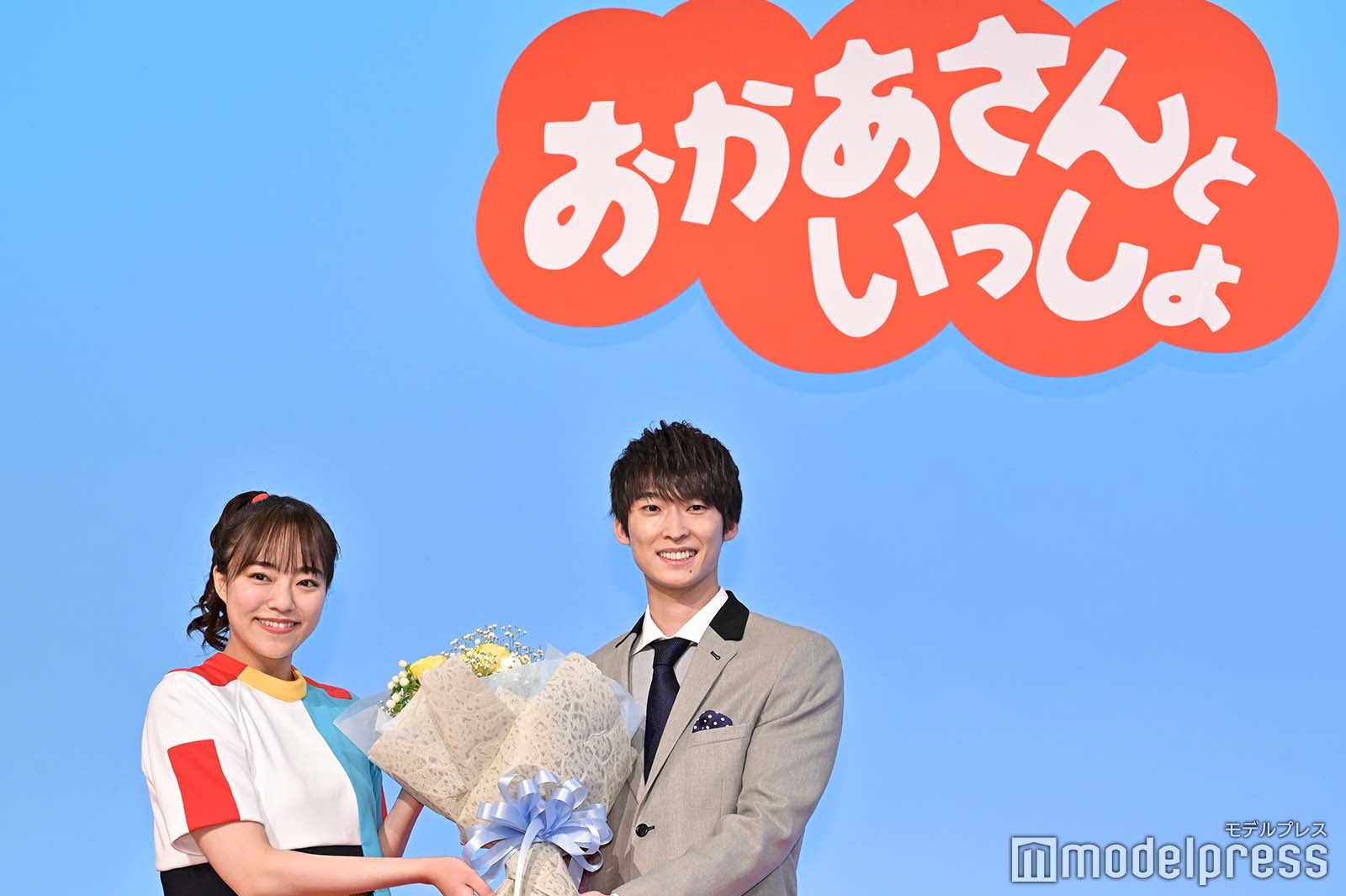 秋元杏月、福尾誠 （C）モデルプレス