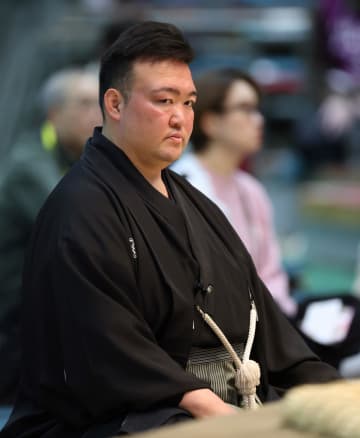 元稀勢の里、元若嶋津の日高六男さんを悼む「たくさん声をかけていただきました」