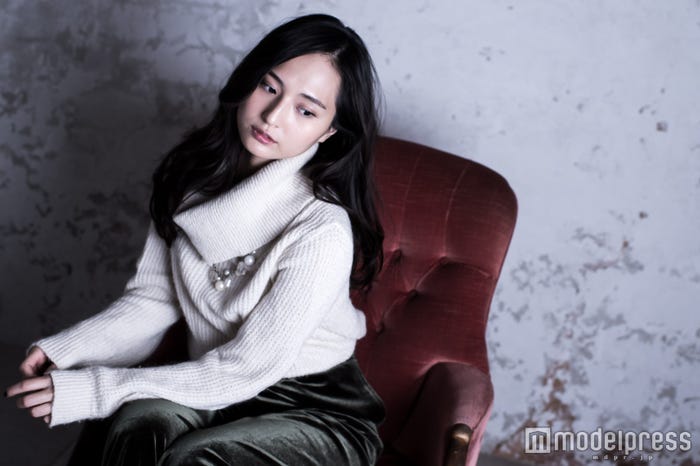 山賀琴子(C)モデルプレス