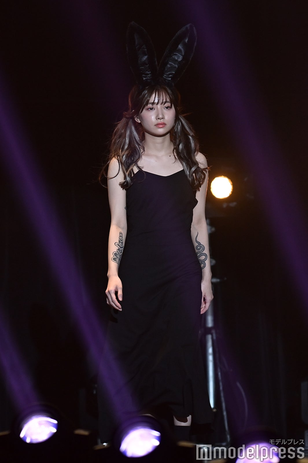 （C）モデルプレス