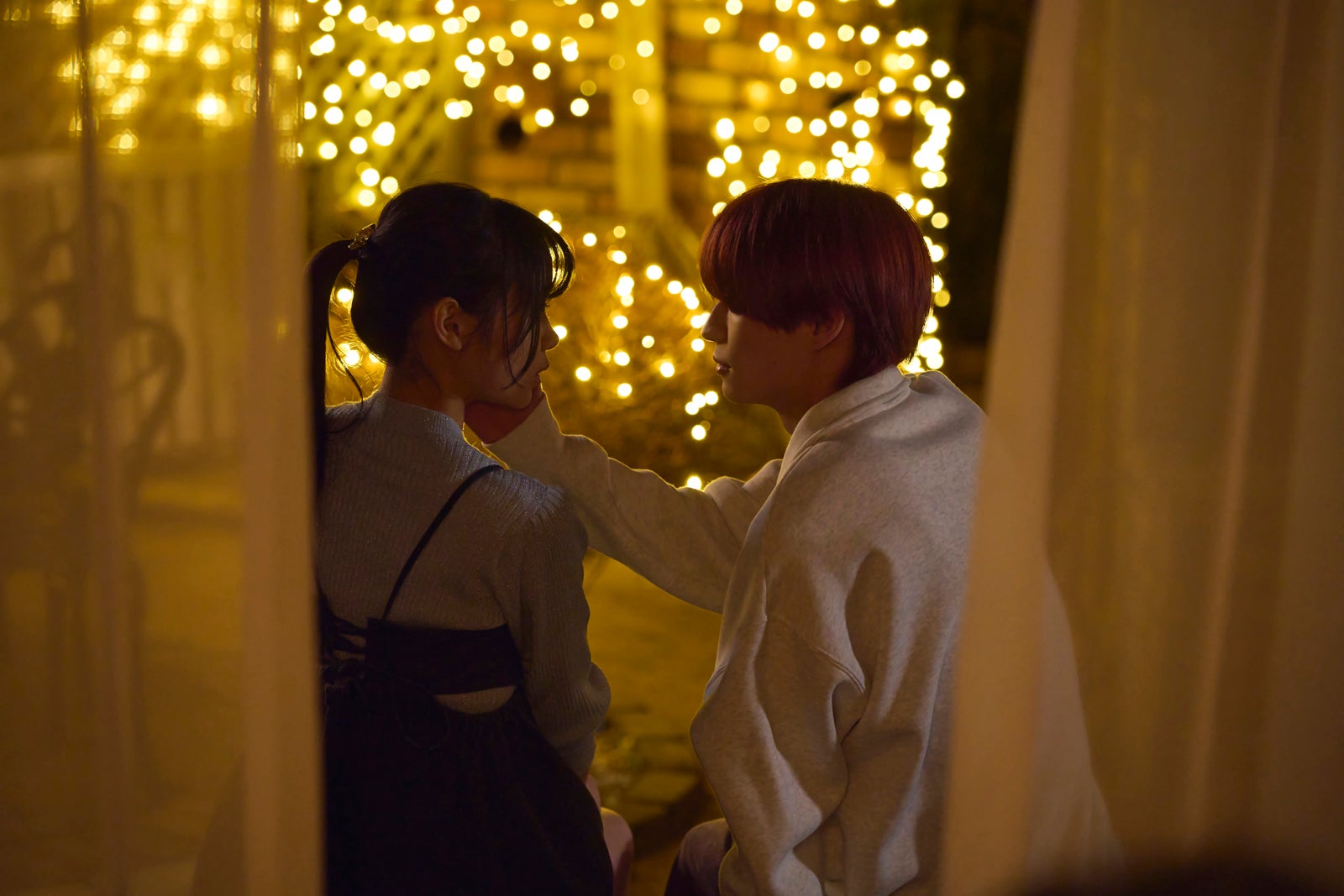 林芽亜里、杢代和人「熱愛プリンス」第2話（C）青月まどか／「熱愛プリンス」製作委員会・MBS