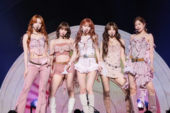 LE SSERAFIM/撮影:田中聖太郎写真事務所