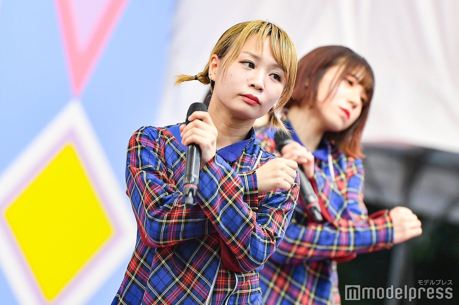 BiSH（C）モデルプレス