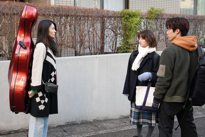 瀧内公美、門脇麦、坂東龍汰/「リバーサルオーケストラ」第6話より(C)日本テレビ