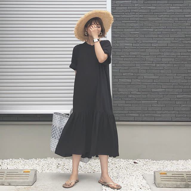 ビーサンを街履きする人が急増中 初心者でも気後れせず履くコツをお教えします モデルプレス ビーサンを街履きする人が急増中 初心者でも気後れせず履くコツをお教えします モデルプレス