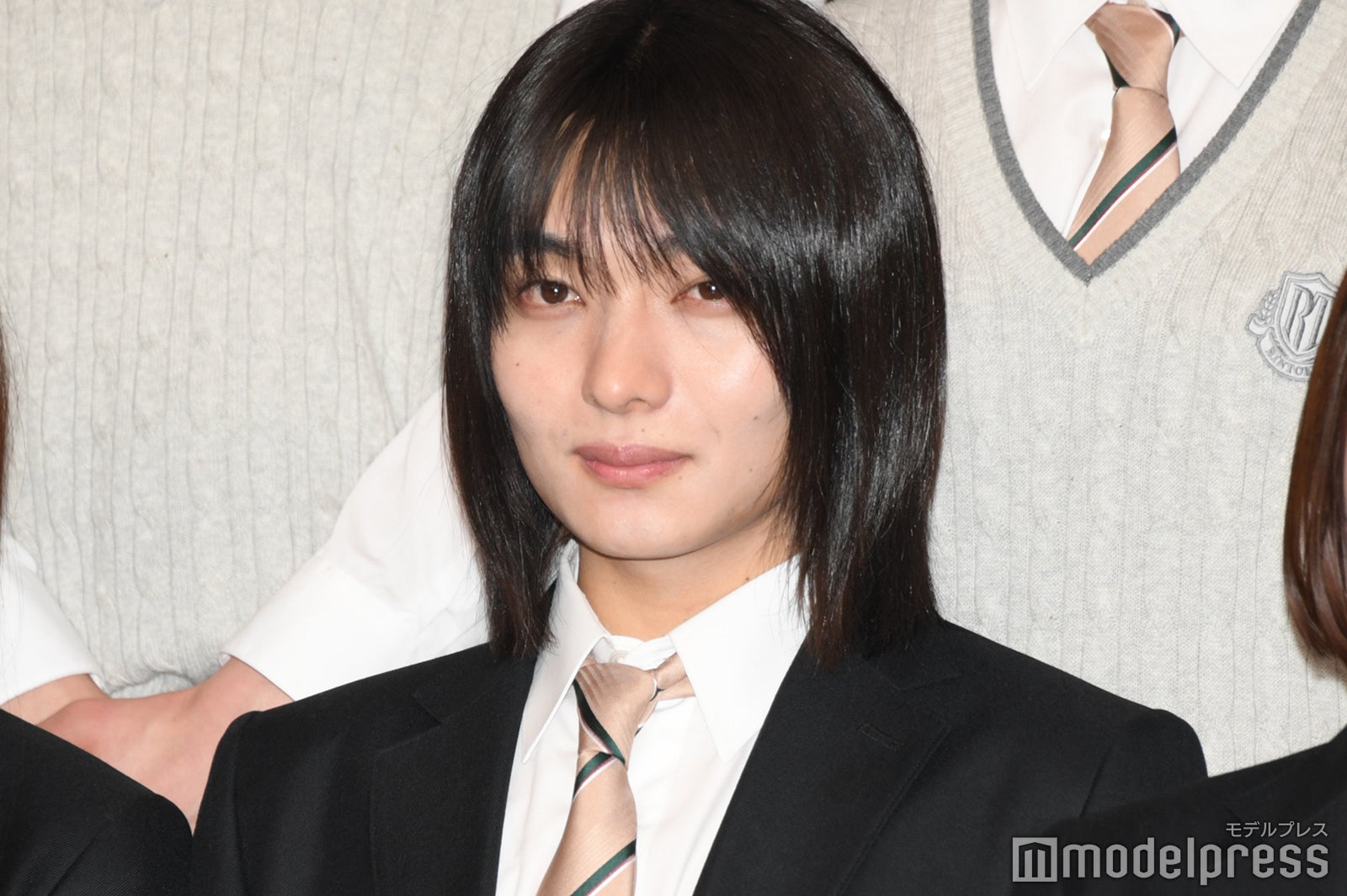 渡辺色（C）モデルプレス