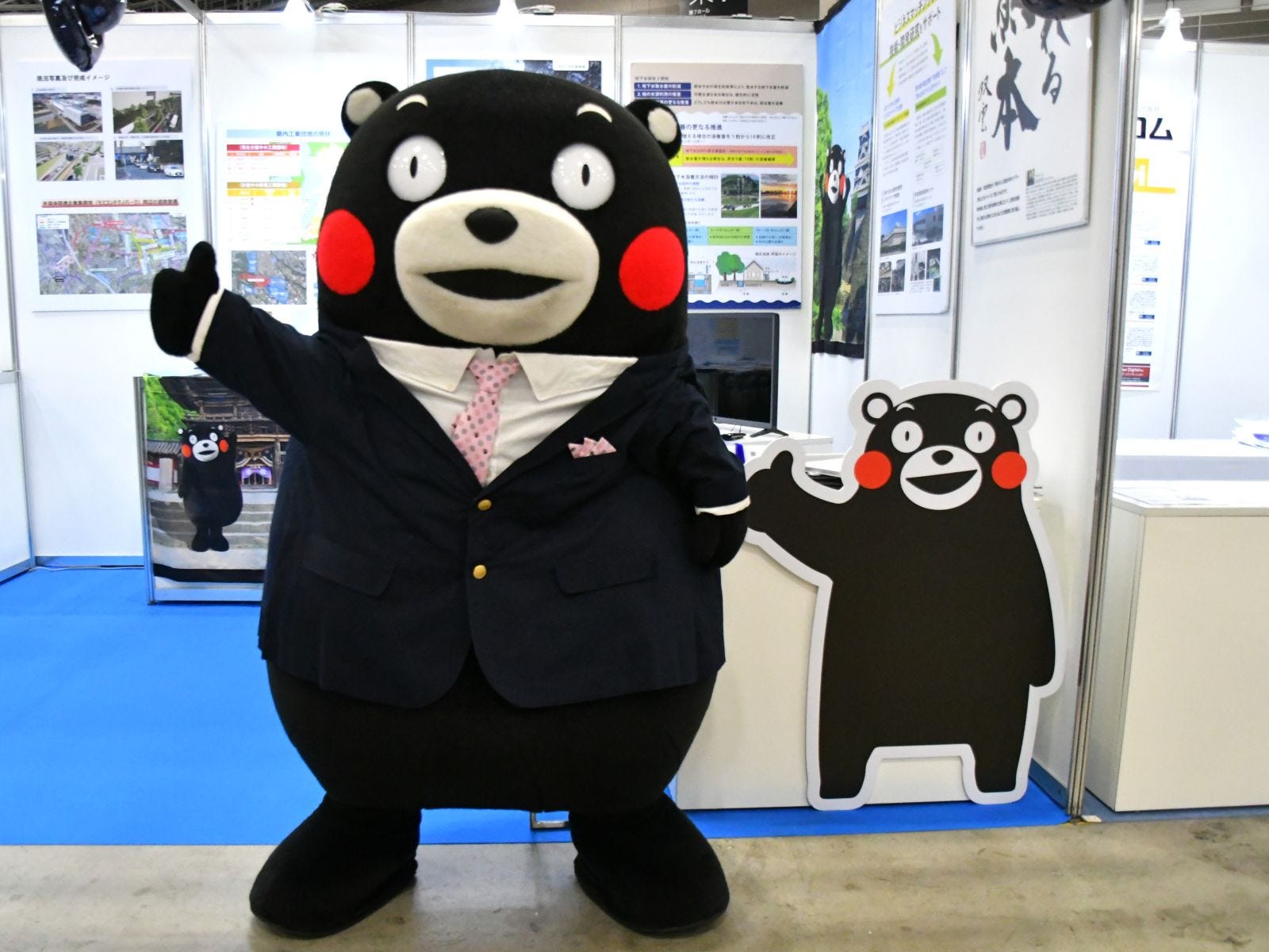 熊本へかモ~ン=6月4日、東京都江東区