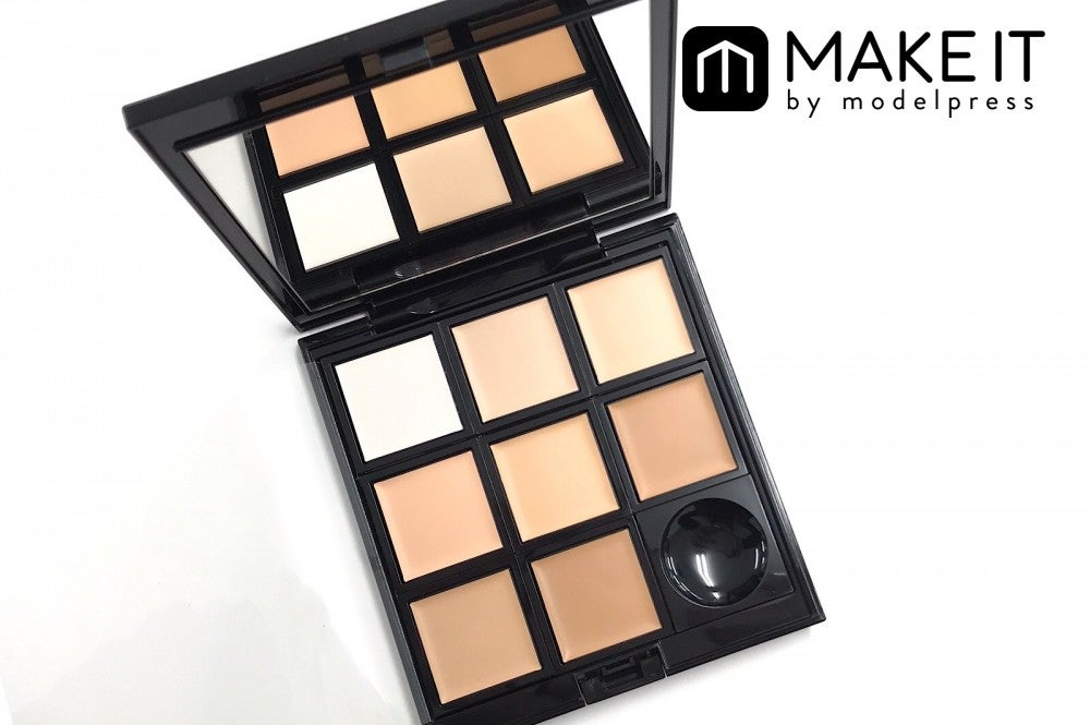 ADDICTION／コンパクト10 リミテッドエディション／コンシーラー アディクション／9,000円（税抜） (C)メイクイット