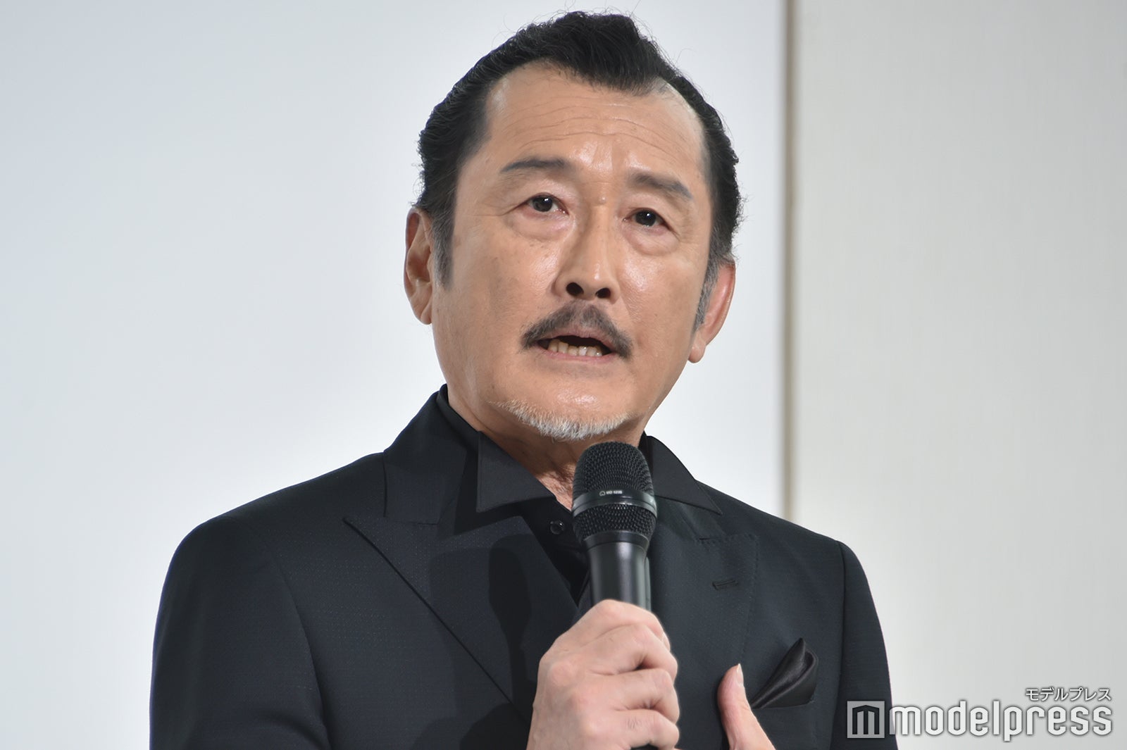 吉田鋼太郎（C）モデルプレス